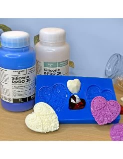 R PRO 20 - Gomma Siliconica Per Stampi Di Media Durezza 1:1, Atossica E Facile Da Usare -Negozio Di Giocattoli Alla Moda r pro 20 gomma siliconica liquida per stampi di media durezza 6